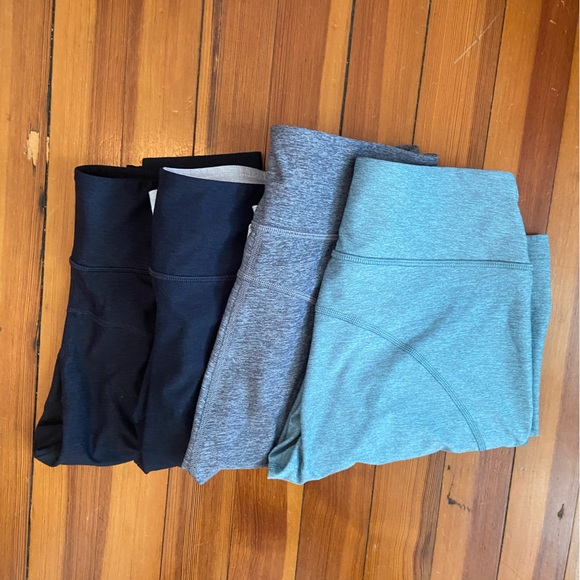 EUC Outdoor Voices Set of four Leggings in size Small - Picture 13 of 13